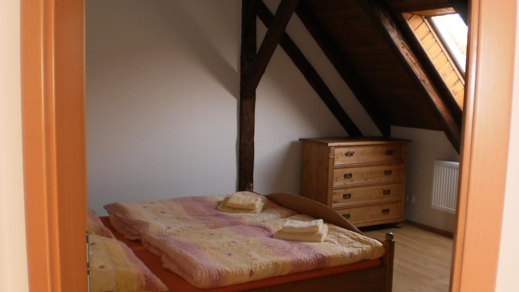 Statek Sedlecko Villa Стая снимка